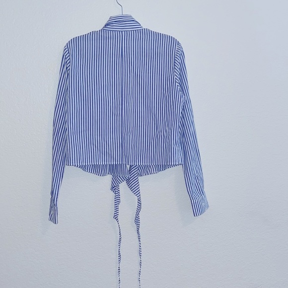 Miah Y. Wrap around striped blouse - Picture 3 of 5